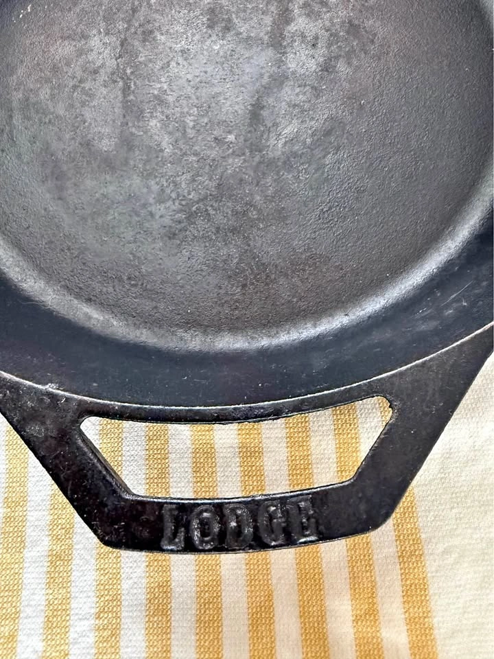 Lodge 12” Cast Iron Skillet