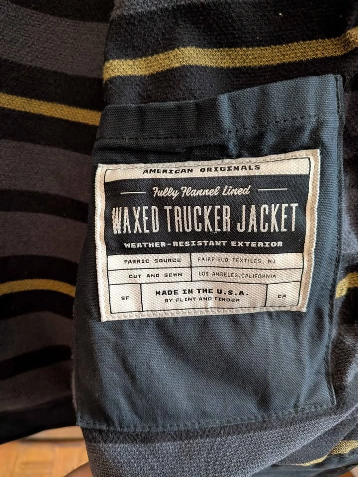 Flint and Tinder Flannel Lined Waxed Trucker Jacket - L - photo 4