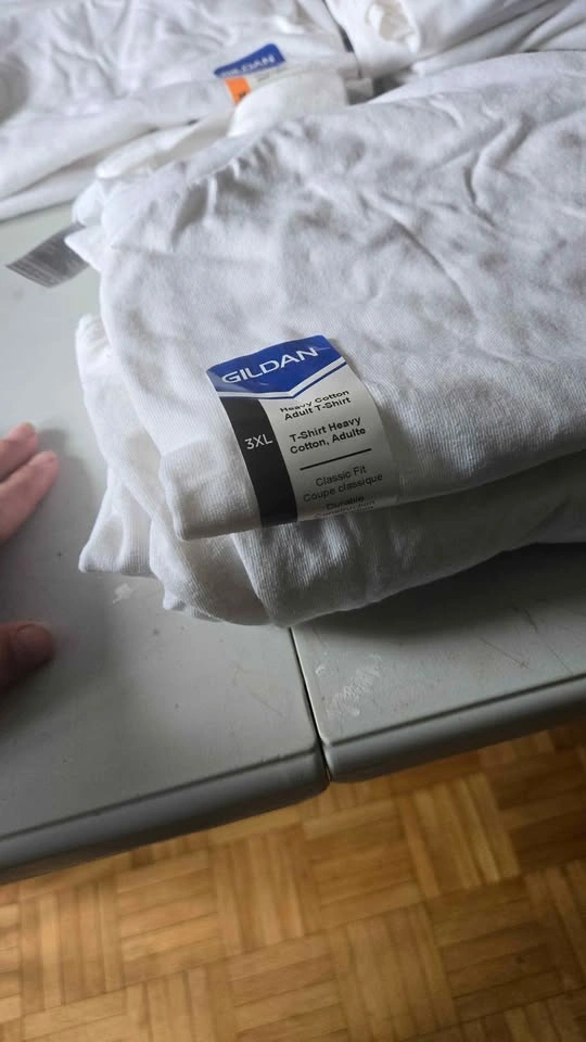 Tie-dye kit 12 colours, 8 shirts & extra elastics, unopened - photo 5