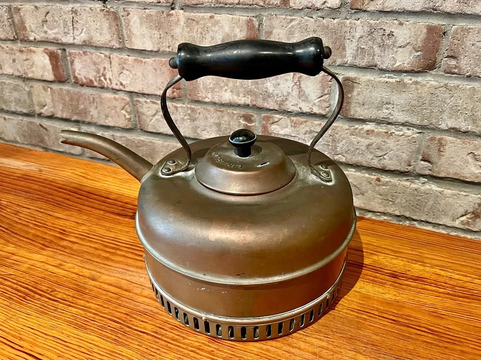 Vintage Linaglow Copper Kettle
