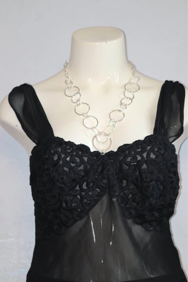 Black Lace and Chiffon Sleeveless Top - photo 2