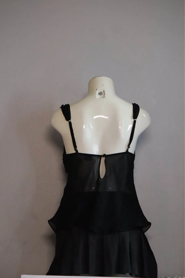 Black Lace and Chiffon Sleeveless Top - photo 3