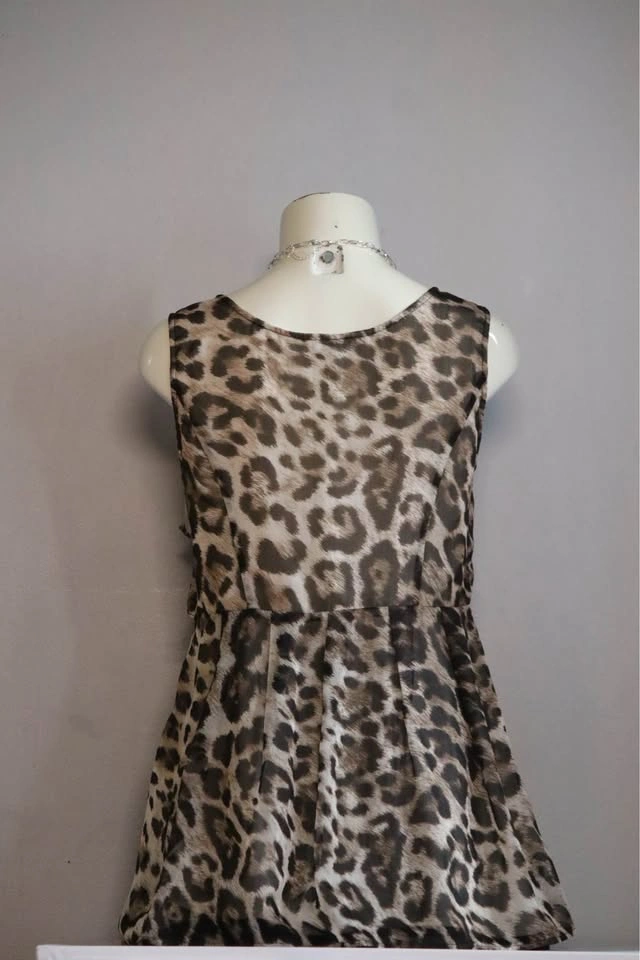 Leopard Print Tiered Ruffle Sleeveless Top - photo 3