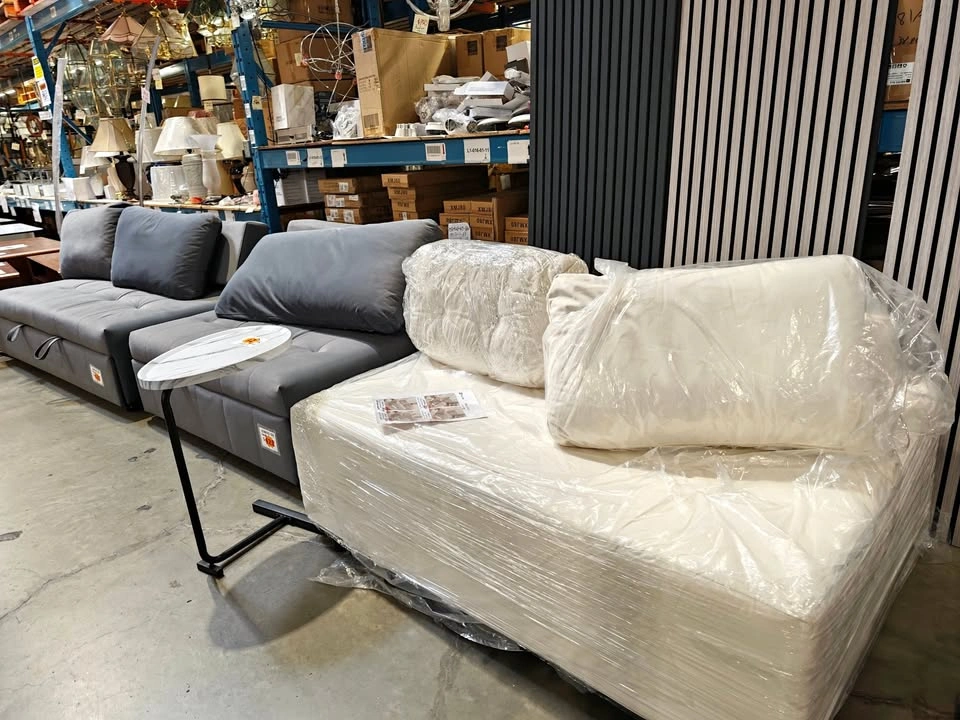 Posting #C2226 SOB022 - Modern Minimalist Cream Cloud Sofa