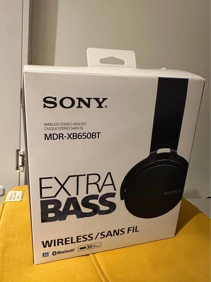 Sony wireless headphones extra bass MDR-XB650BT - photo 2
