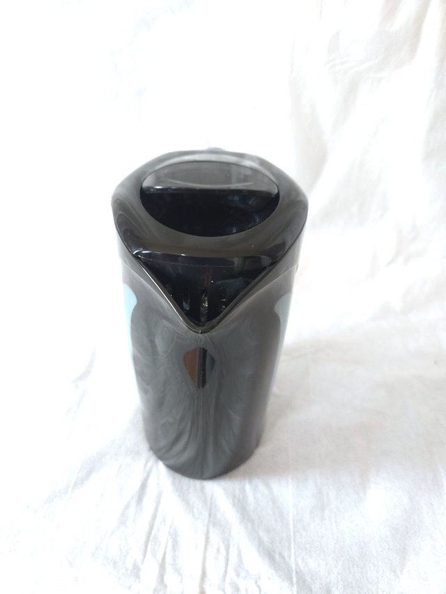 1 Litre Electric Kettle - New in Box - photo 3