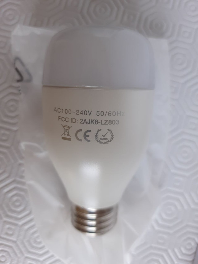 Brand New Wi-Fi Smart Bulb - Phone Control, 16 Million Colors - photo 2