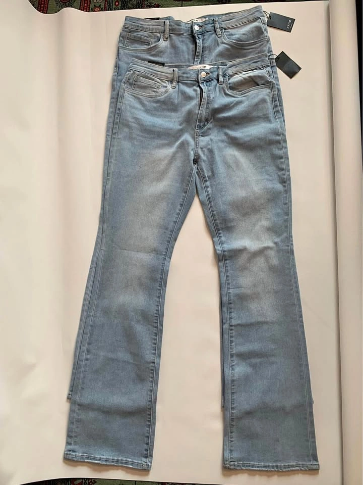 JOE'S Light Wash Flare Jeans - Sizes 33 & 32