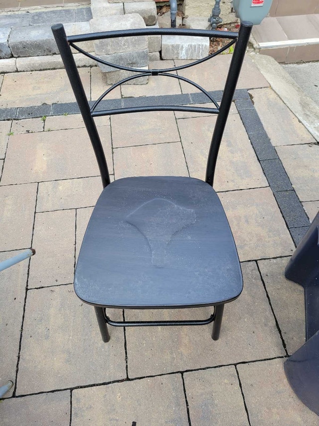 Black Chair