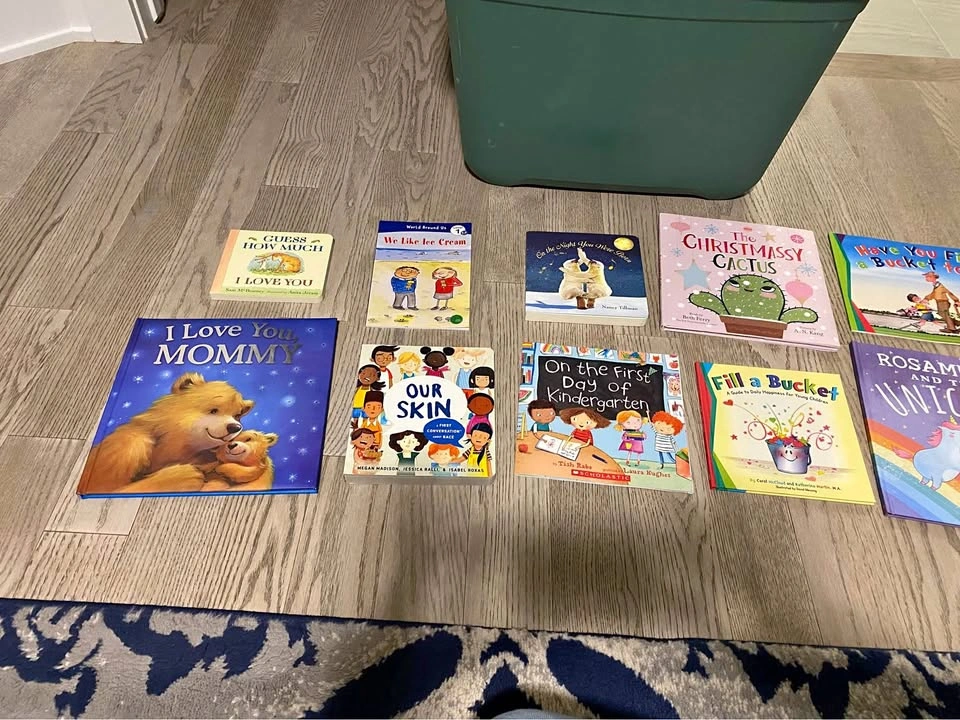 Children's Books - Lot of 11