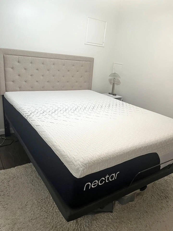 Queen Size Nectar Premier Adjustable Base and Mattress Set