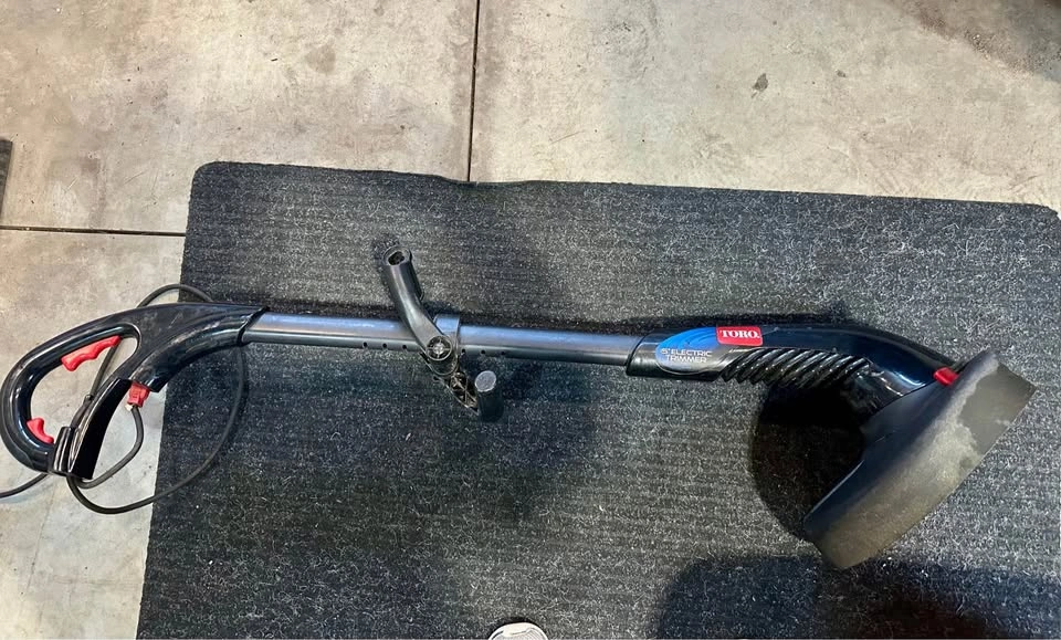 Toro 15-inch Electric Trimmer