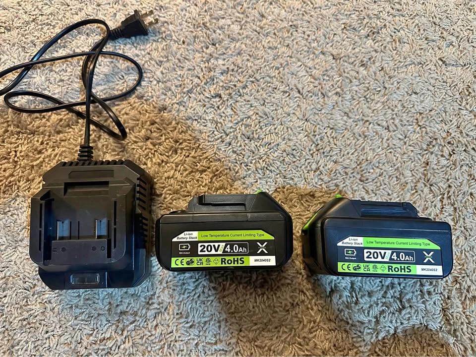 20V 4.0Ah Li-ion Battery Pack Set with Charger MK2040S2