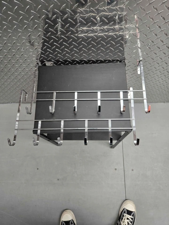 2-shelf stand with over-door hooks - photo 2