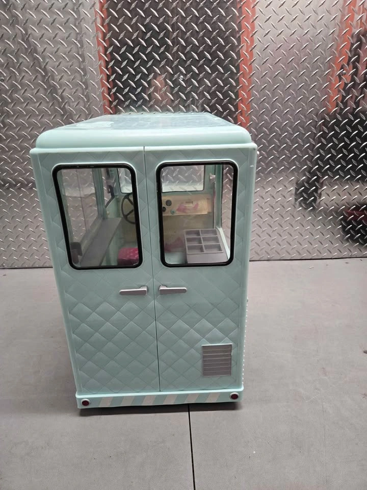 Our Generation doll food truck - photo 4