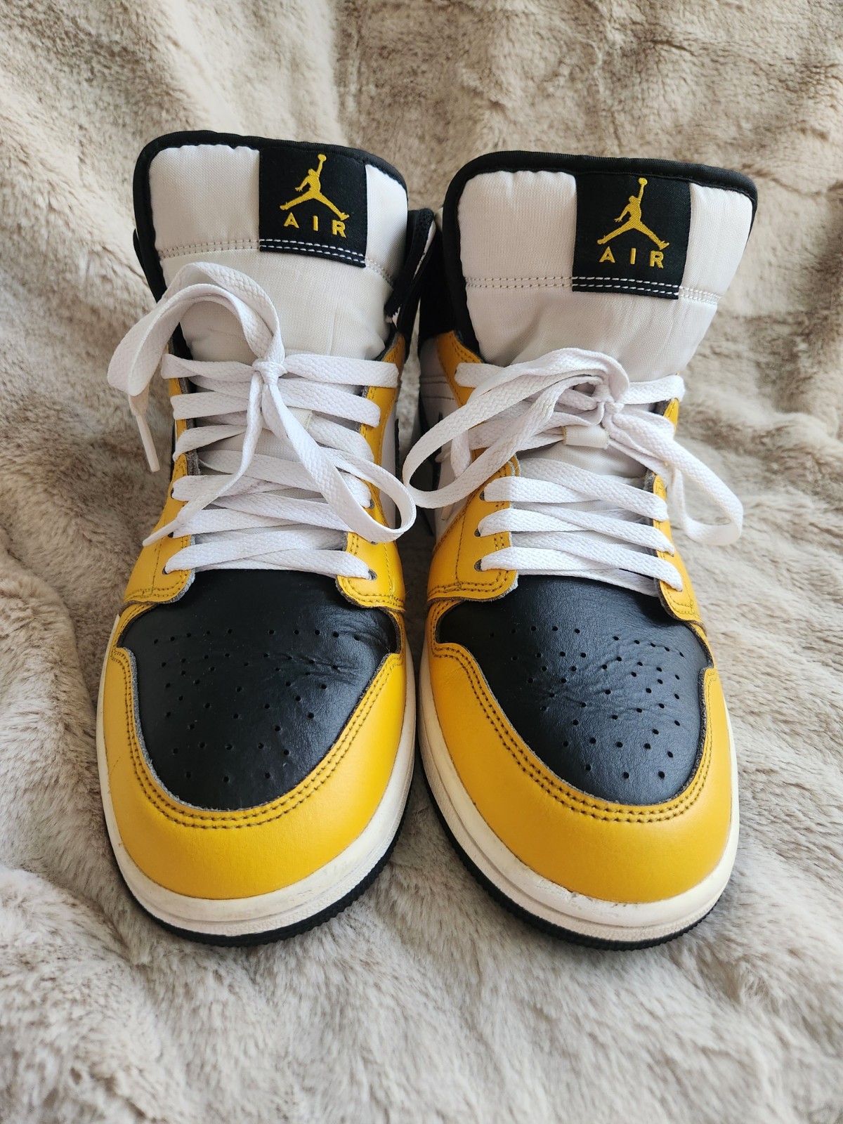 Nike Air Jordan 1 Mid Sneakers Yellow Ochre/Black/White DQ8426-7 - photo 3