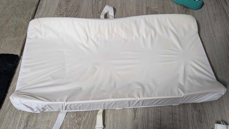 Munchkin Changing Pad