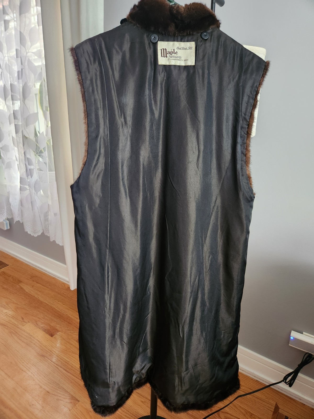 Vintage Mink Fur Brown Vest Size M/L Length 40" - photo 4