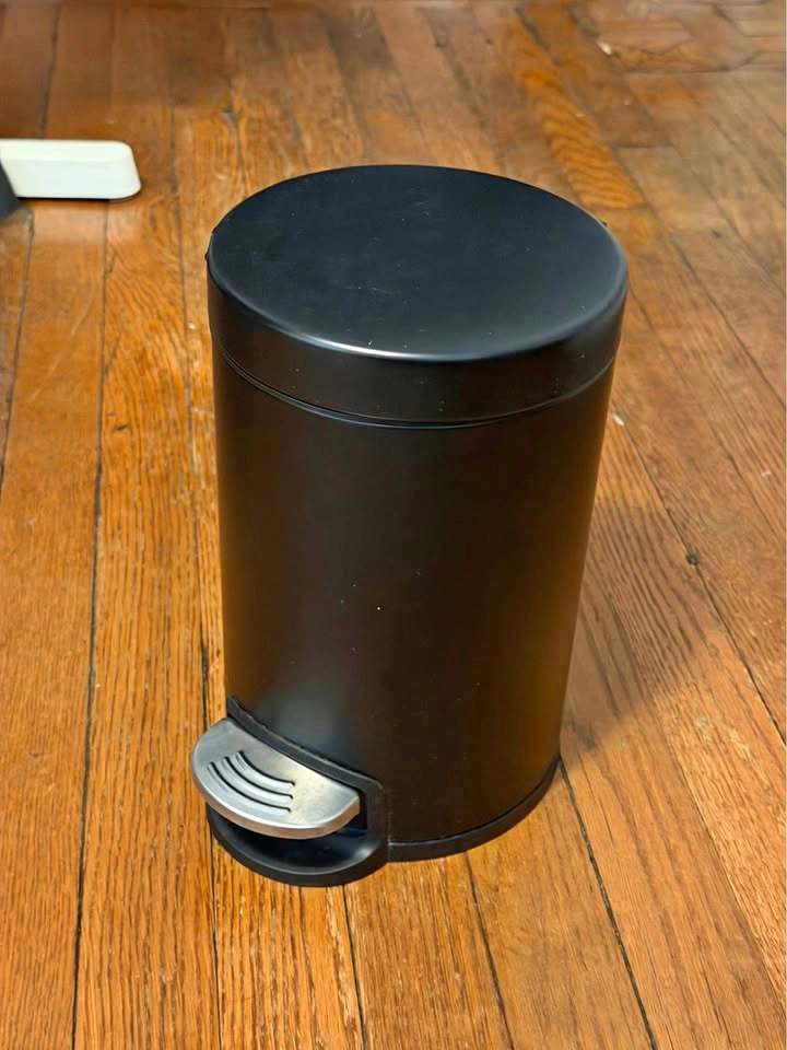 Black Trash Can with Lid Soft Close
