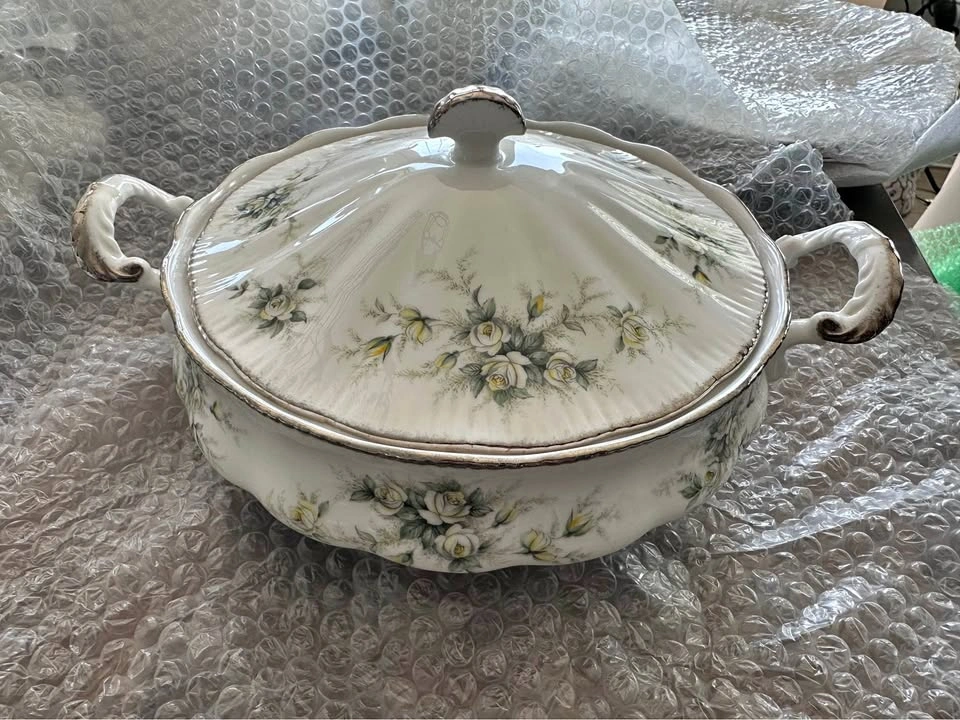 Royal Albert Paragon First Love China - Many Pieces Available