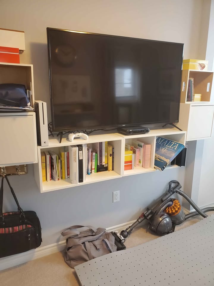 55" RCA TV - photo 3