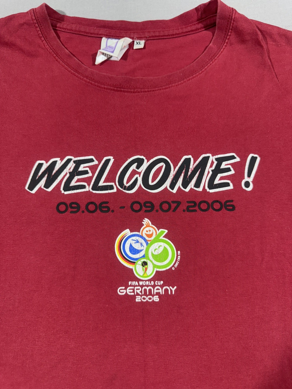 2006 FIFA World Cup Flag Graphic Red T-Shirt XL - photo 2