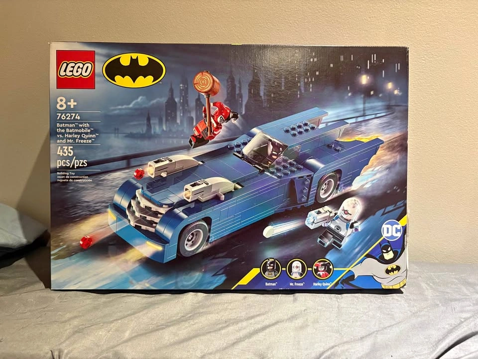 Batman & Harley Quinn LEGO set
