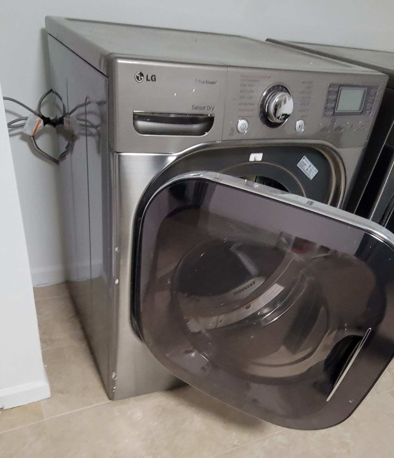 LG Steam Washer & Dryer Set - Large Capacity - photo 5