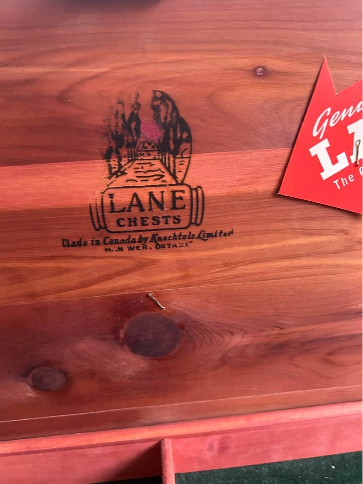 Vintage Lane Cedar Chest with Drawers and Cabinet - photo 4