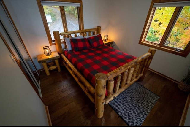 Real Wood Custom Log Beds