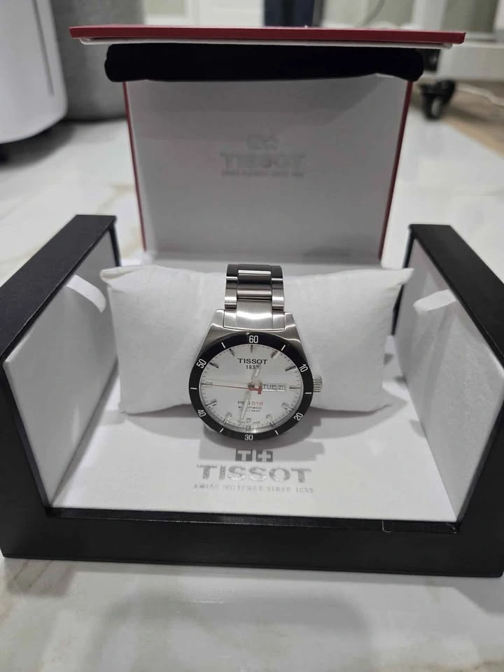 Tissot Automatic Watches – Like New (2 Men's Watches) - photo 3