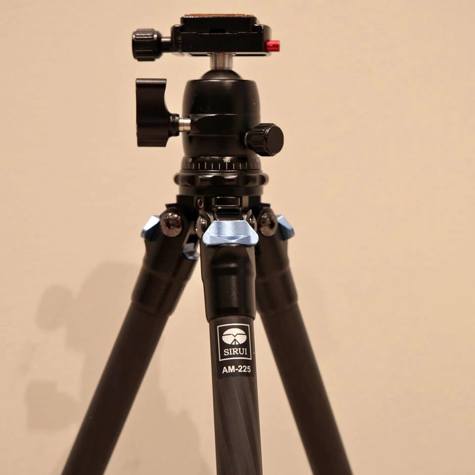 SIRUI Carbon Fibre AM-225 Tripod with B-00K Head