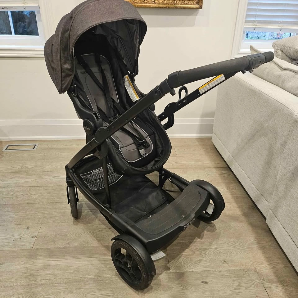 Stroller Graco and toddler base - photo 2