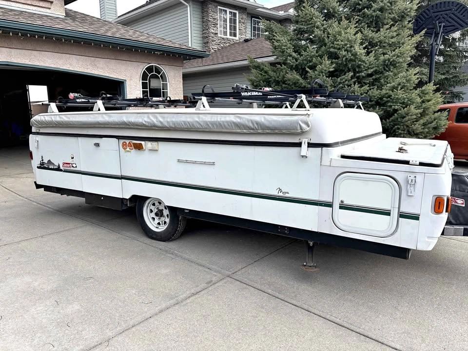 Coleman Fleetwood Mesa 1999 Tent Trailer