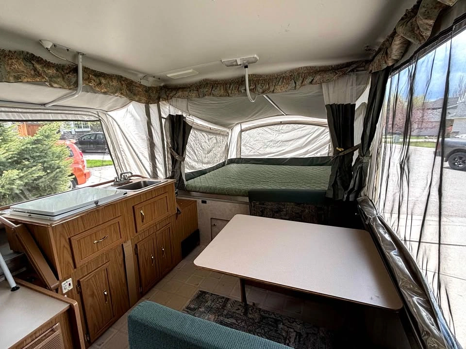 Coleman Fleetwood Mesa 1999 Tent Trailer - photo 5