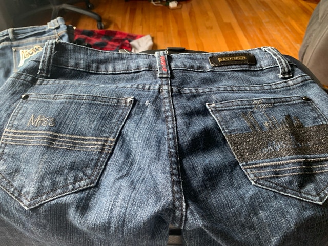 BH Jeans - photo 2