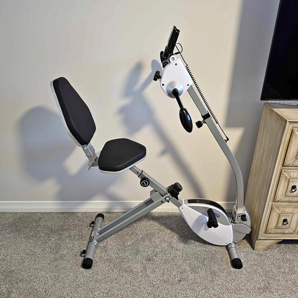 Like New Stamina arm and leg recumbent bike
