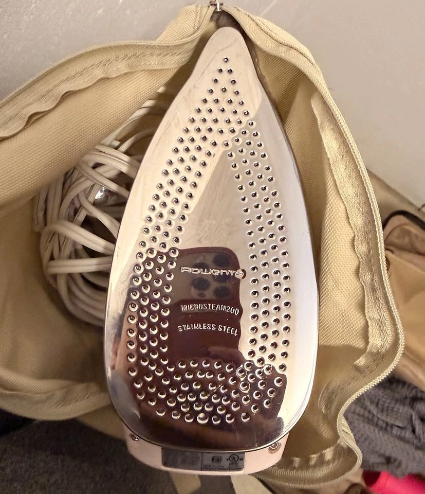 Ironing Set Bundle: Board + Rowenta Travel Iron + Mat - photo 2
