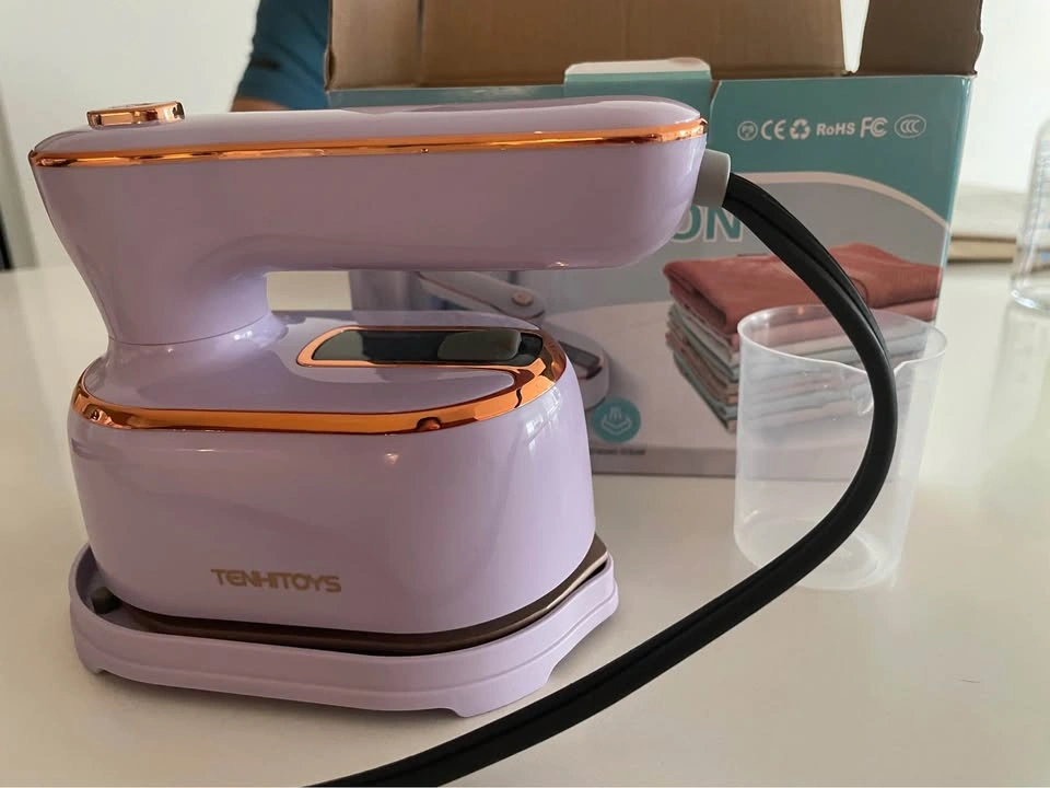 Portable Steam Iron - photo 2