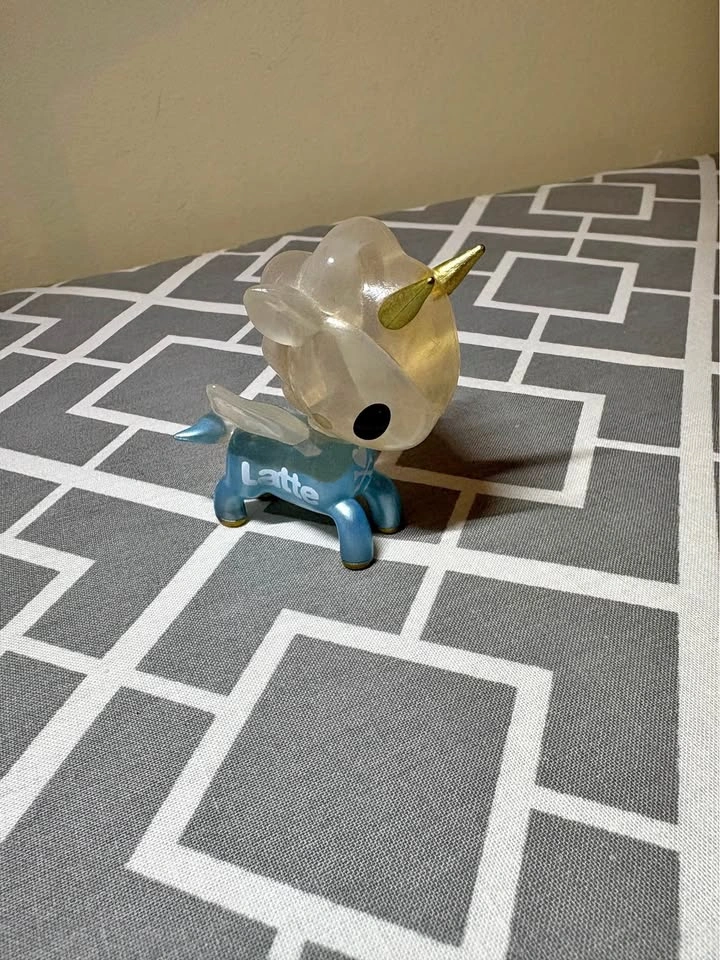 Everything $5 Figures