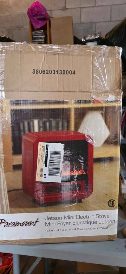 NEW in box!!! Paramount Cosmo 1500W Electric Stove - photo 4