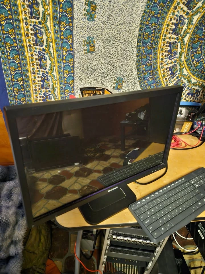 ViewSonic TD2220 22” Touch Screen Monitor - photo 2
