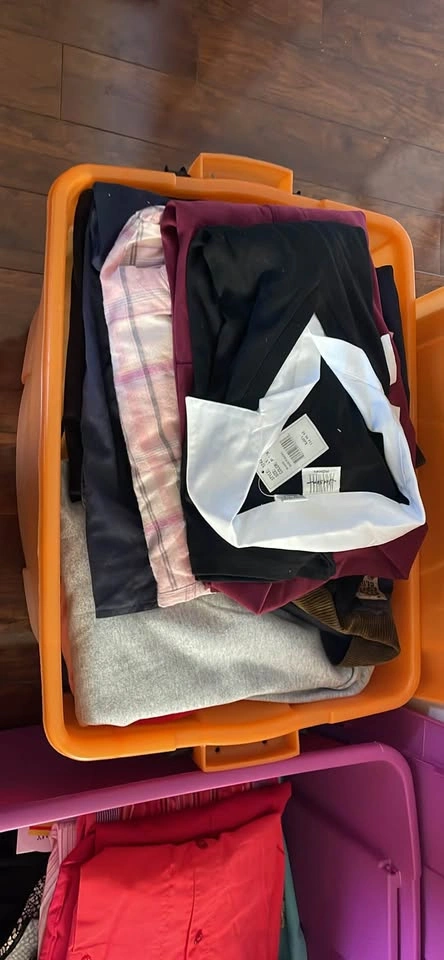 Women’s clothes mostly have tags-NEW - photo 3