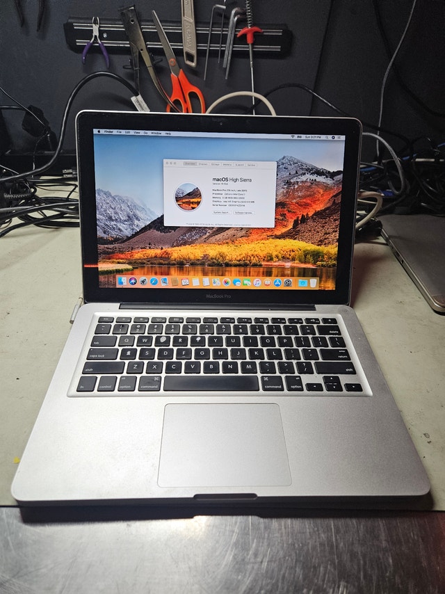 MacBook Pro 13” (Late 2011) - i7, 1TB HDD, High Sierra