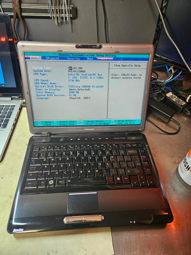 Toshiba Satellite M300 Laptop - Working - No OS