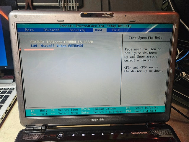 Toshiba Satellite M300 Laptop - Working - No OS - photo 3