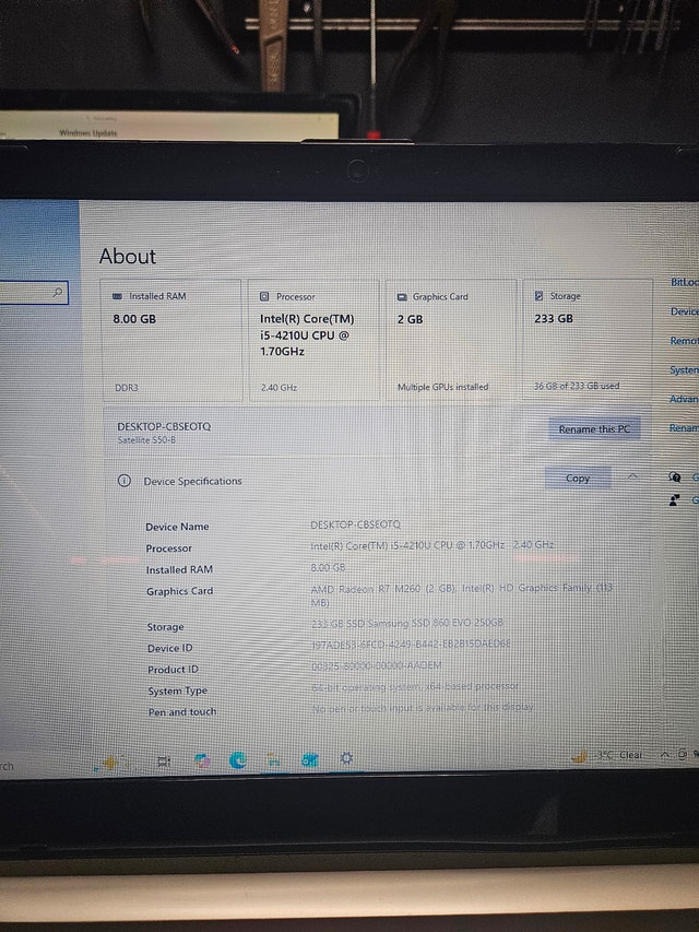Toshiba Satellite S50-B Laptop - Intel i5, 8GB RAM, 250GB SSD - photo 3