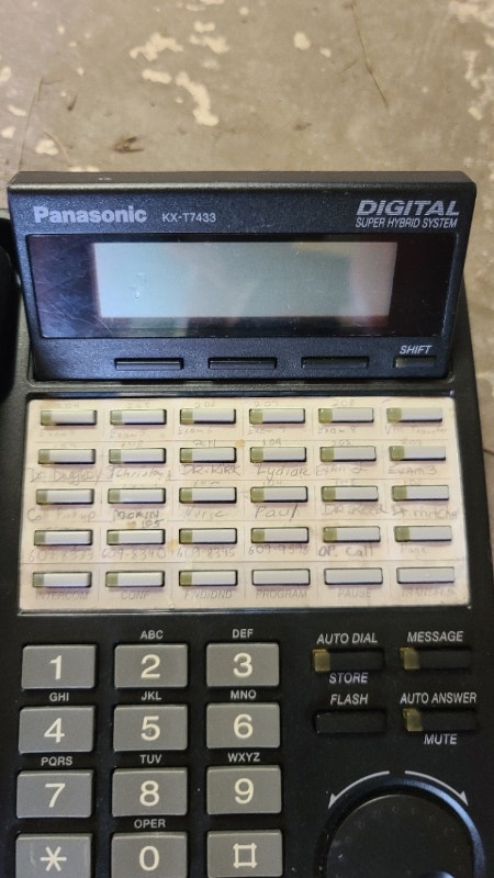 Panasonic KX-T7420 Phone System (30 Units) - photo 2
