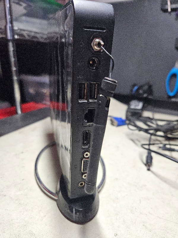 ASUS Eee PC Mini Desktop - photo 3