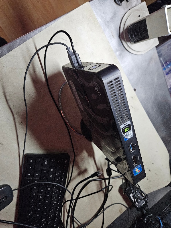 ASUS Eee PC Mini Desktop - photo 5